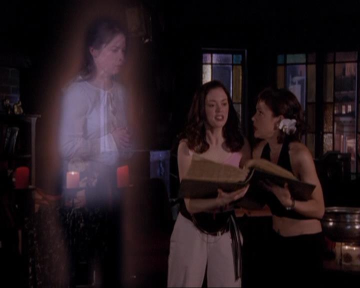 Charmed-Online-dot-417SavingPrivateLeo2161.jpg