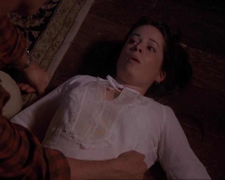 Charmed-Online-dot-417SavingPrivateLeo2202.jpg