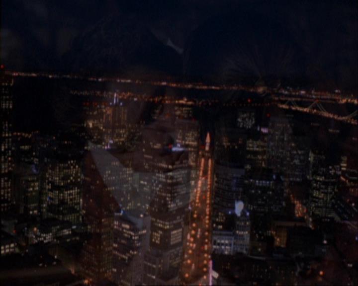 Charmed-Online-dot-417SavingPrivateLeo2213.jpg
