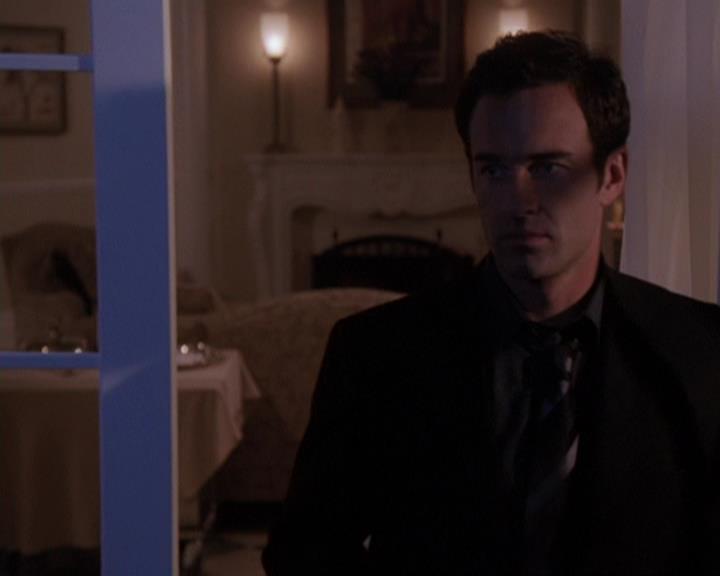 Charmed-Online-dot-417SavingPrivateLeo2226.jpg