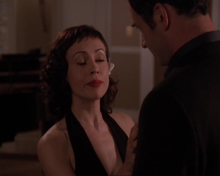 Charmed-Online-dot-417SavingPrivateLeo2268.jpg