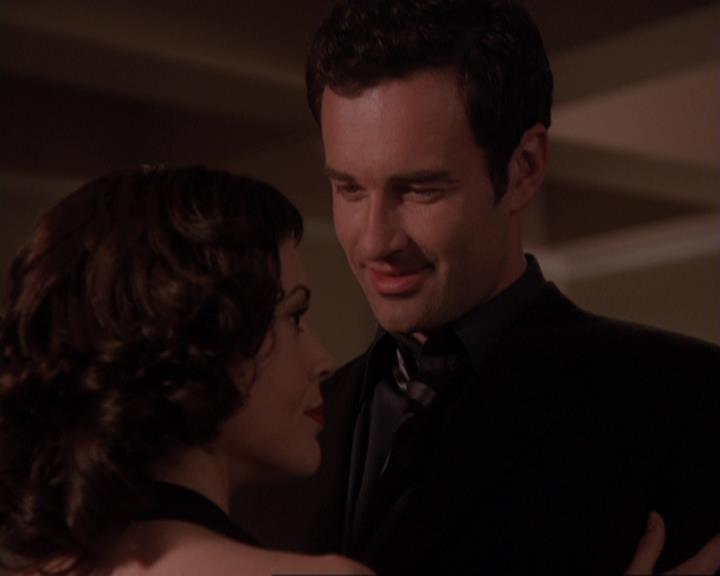 Charmed-Online-dot-417SavingPrivateLeo2295.jpg