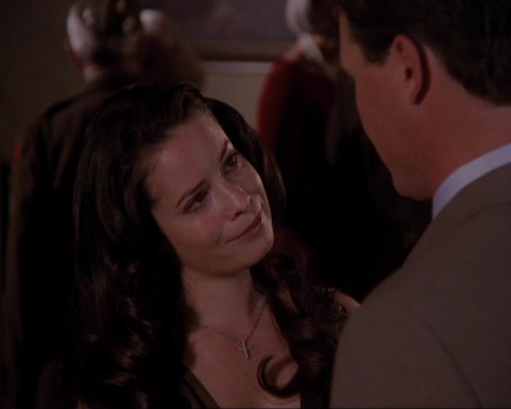 Charmed-Online-dot-417SavingPrivateLeo2340.jpg