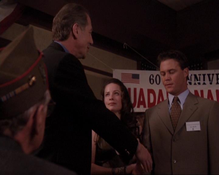 Charmed-Online-dot-417SavingPrivateLeo2374.jpg