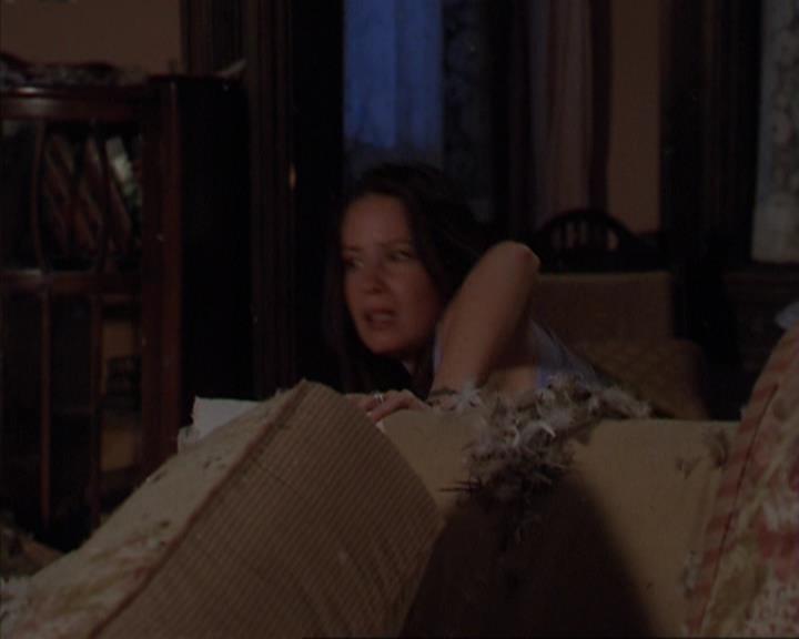 Charmed-Online-dot-419BiteMe0016.jpg