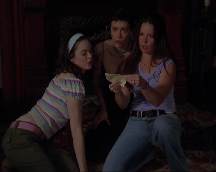 Charmed-Online-dot-419BiteMe0025.jpg