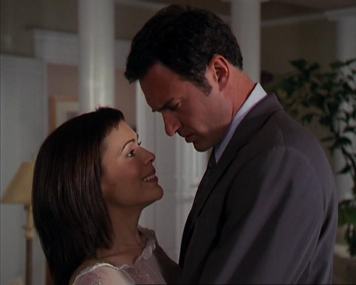 Charmed-Online-dot-419BiteMe0374.jpg