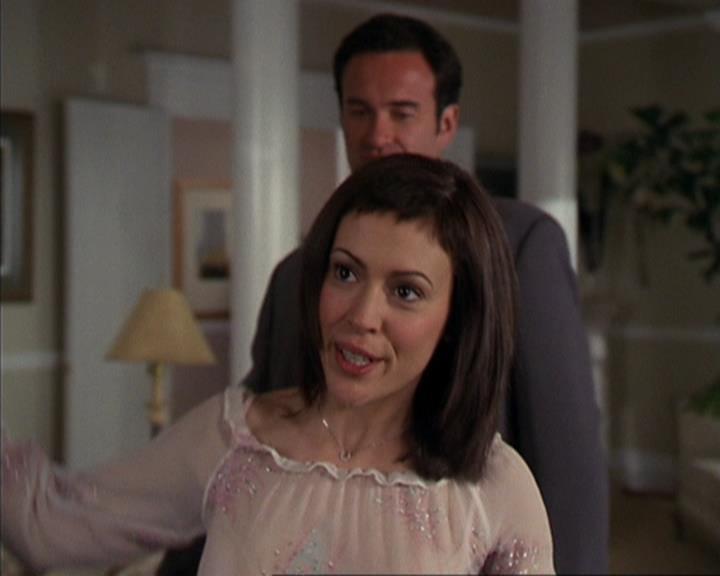 Charmed-Online-dot-419BiteMe0383.jpg