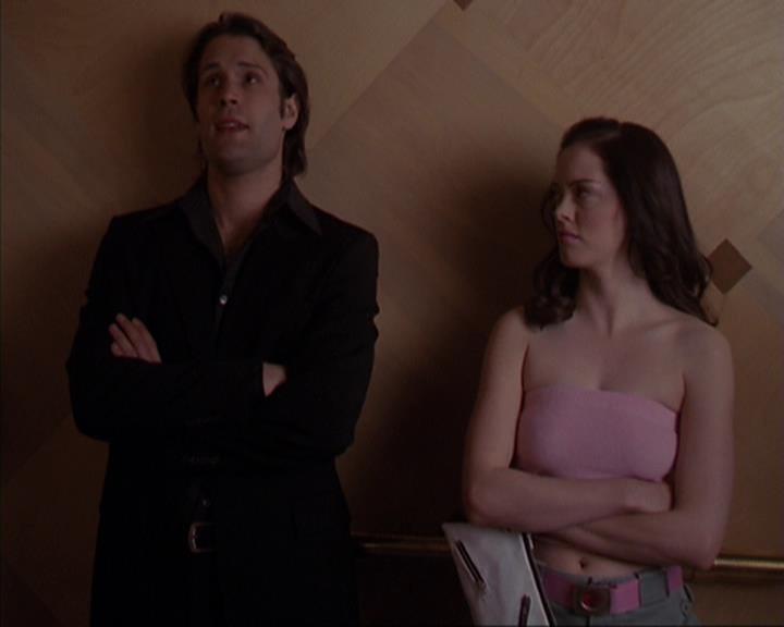 Charmed-Online-dot-419BiteMe0724.jpg