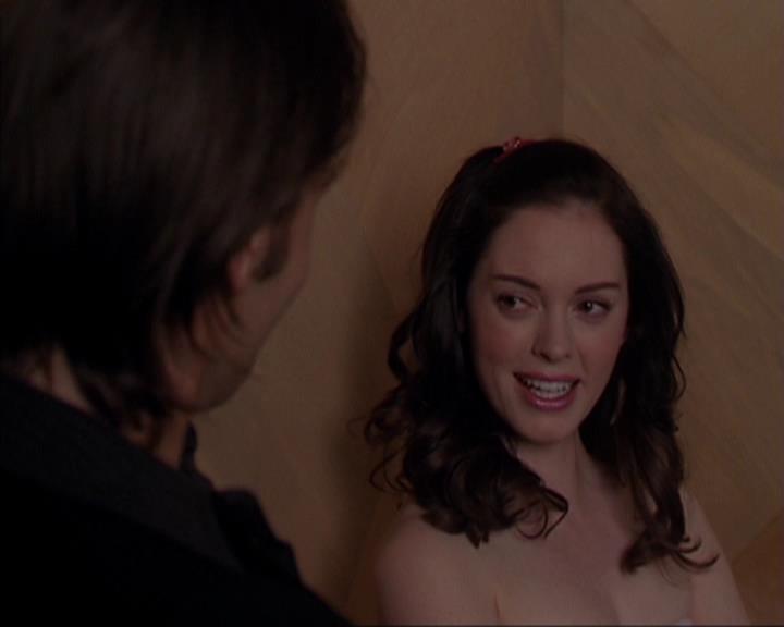 Charmed-Online-dot-419BiteMe0752.jpg