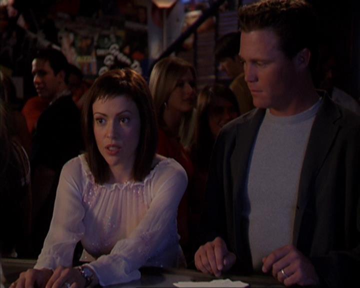 Charmed-Online-dot-419BiteMe0878.jpg Charmed-Online-dot-419BiteMe0878.jpg