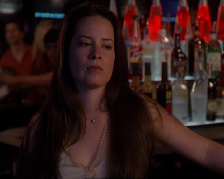 Charmed-Online-dot-419BiteMe0888.jpg