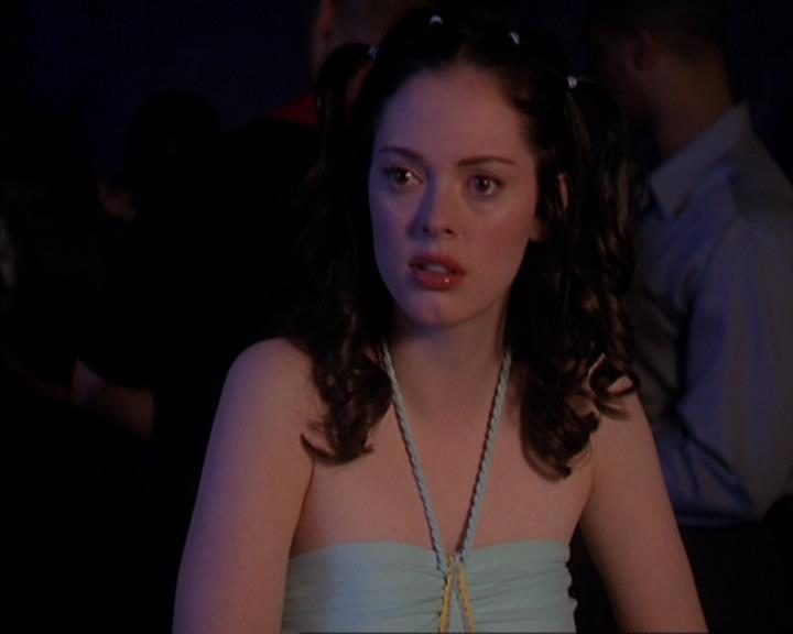 Charmed-Online-dot-419BiteMe0891.jpg
