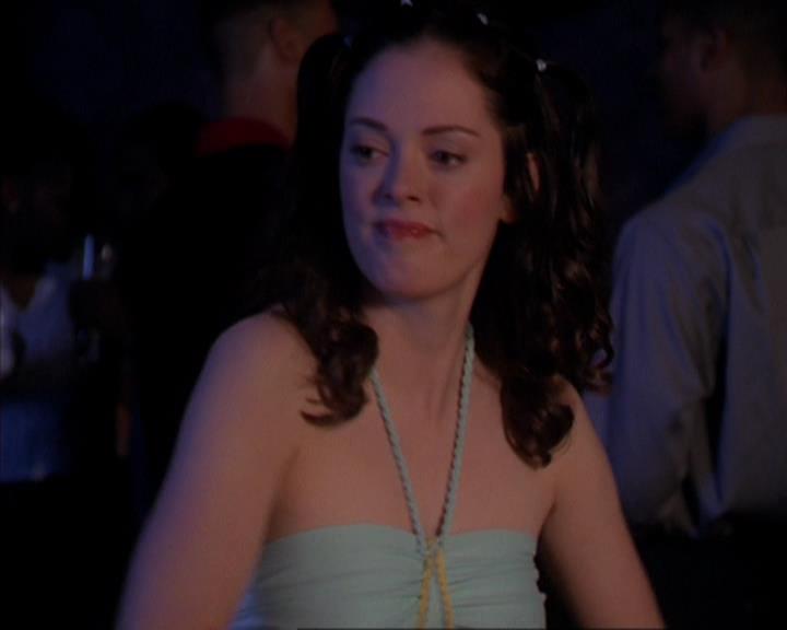 Charmed-Online-dot-419BiteMe0906.jpg
