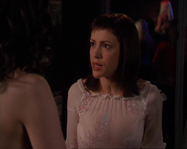 Charmed-Online-dot-419BiteMe0955.jpg