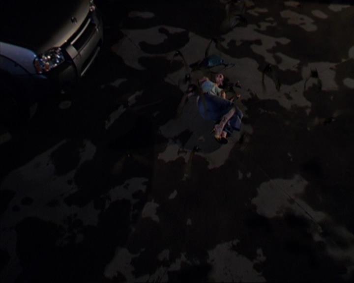 Charmed-Online-dot-419BiteMe1005.jpg