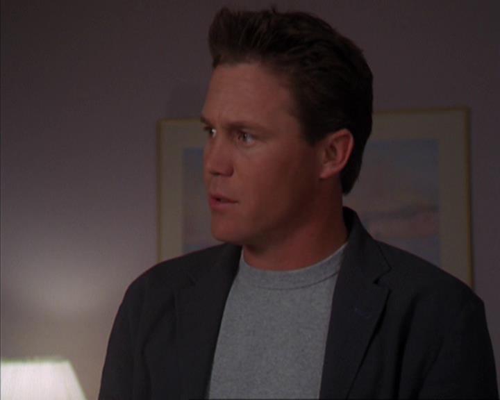 Charmed-Online-dot-419BiteMe1063.jpg