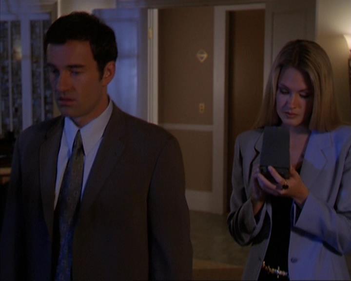 Charmed-Online-dot-419BiteMe1134.jpg