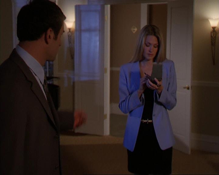 Charmed-Online-dot-419BiteMe1136.jpg