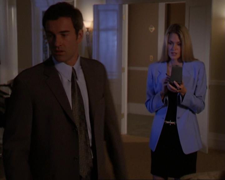 Charmed-Online-dot-419BiteMe1137.jpg