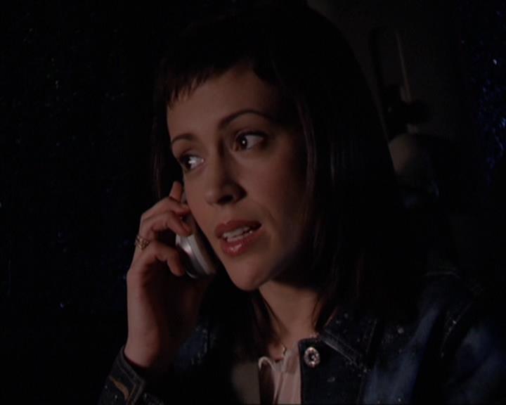 Charmed-Online-dot-419BiteMe1147.jpg