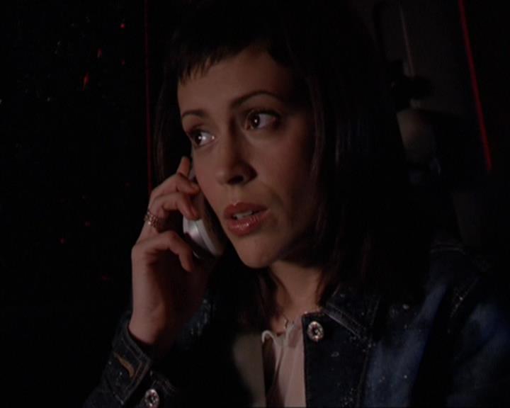 Charmed-Online-dot-419BiteMe1158.jpg