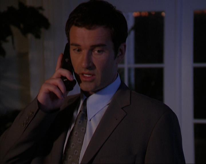 Charmed-Online-dot-419BiteMe1165.jpg