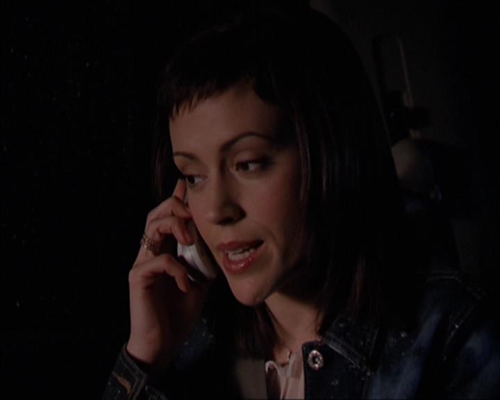 Charmed-Online-dot-419BiteMe1168.jpg