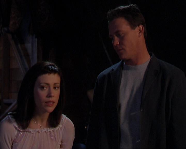 Charmed-Online-dot-419BiteMe1260.jpg