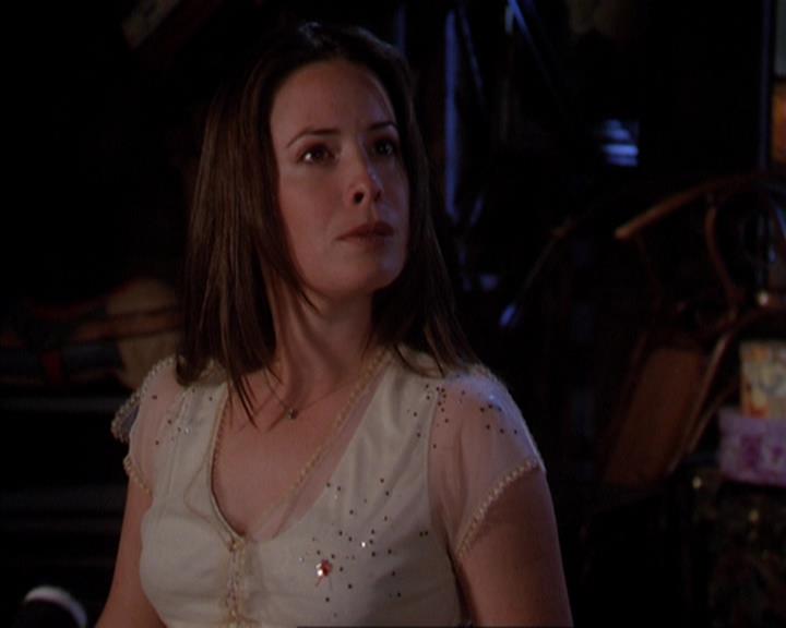 Charmed-Online-dot-419BiteMe1267.jpg