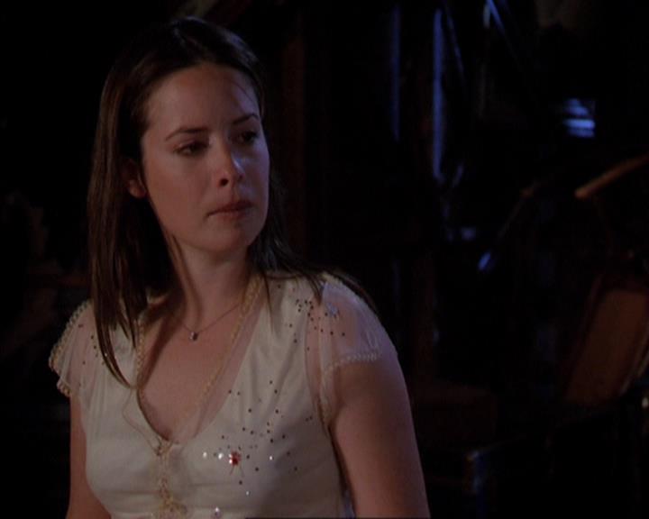 Charmed-Online-dot-419BiteMe1272.jpg