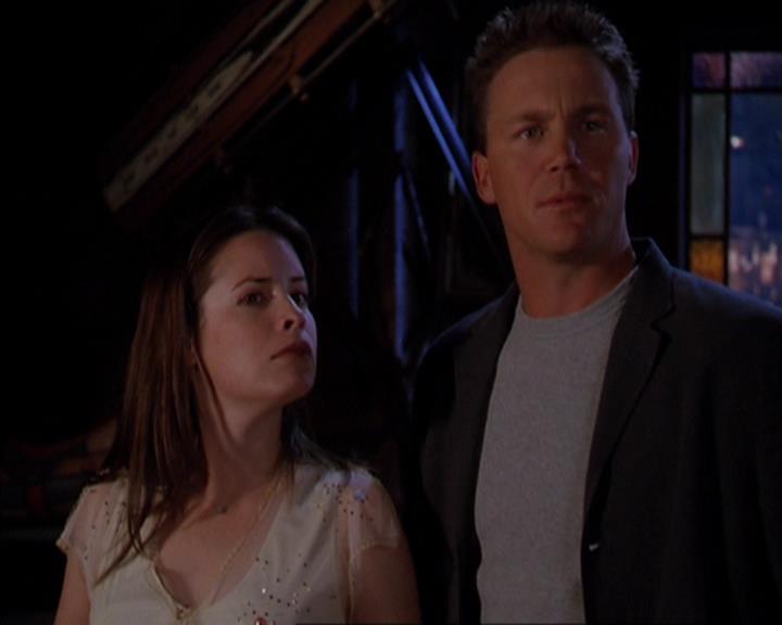 Charmed-Online-dot-419BiteMe1310.jpg