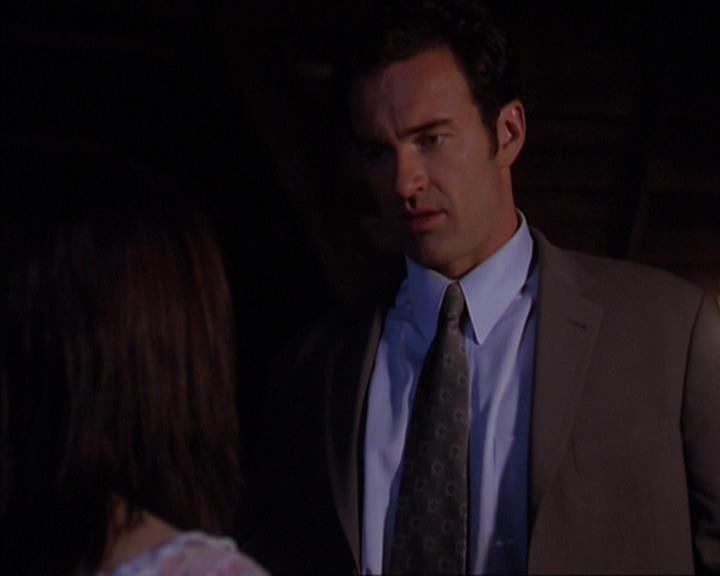 Charmed-Online-dot-419BiteMe1433.jpg