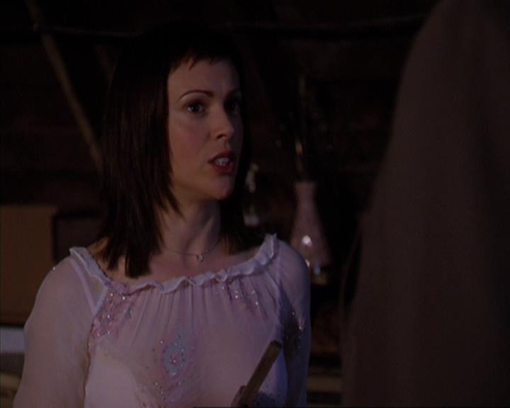 Charmed-Online-dot-419BiteMe1444.jpg