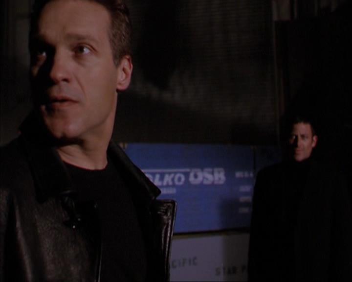 Charmed-Online-dot-419BiteMe1658.jpg