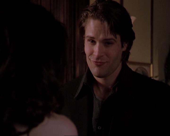 Charmed-Online-dot-419BiteMe1719.jpg