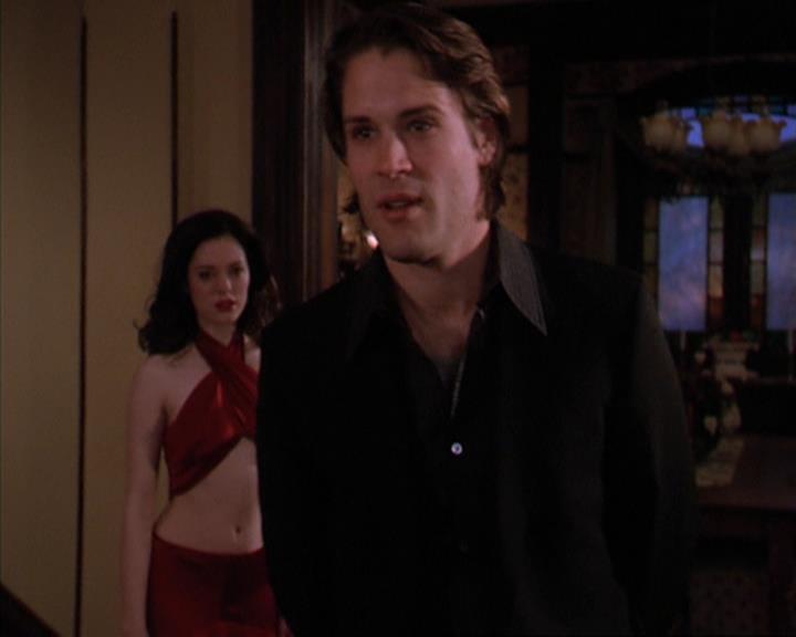 Charmed-Online-dot-419BiteMe1732.jpg