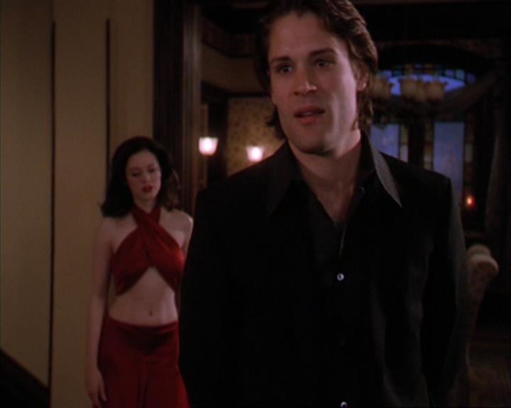 Charmed-Online-dot-419BiteMe1734.jpg