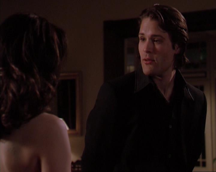 Charmed-Online-dot-419BiteMe1742.jpg