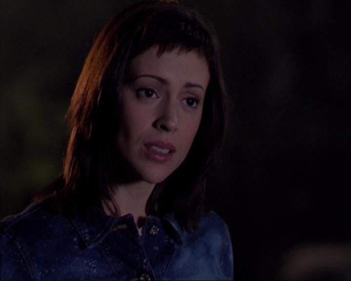 Charmed-Online-dot-419BiteMe1883.jpg