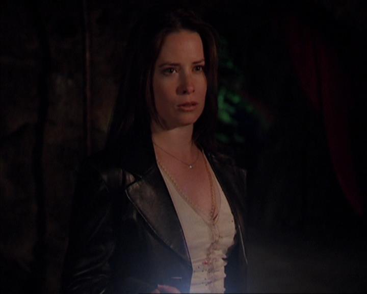 Charmed-Online-dot-419BiteMe2012.jpg