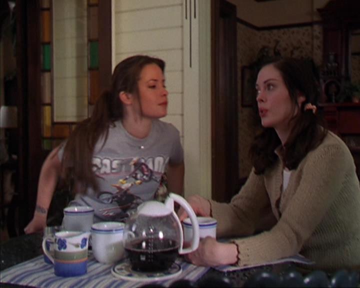 Charmed-Online-dot-419BiteMe2180.jpg