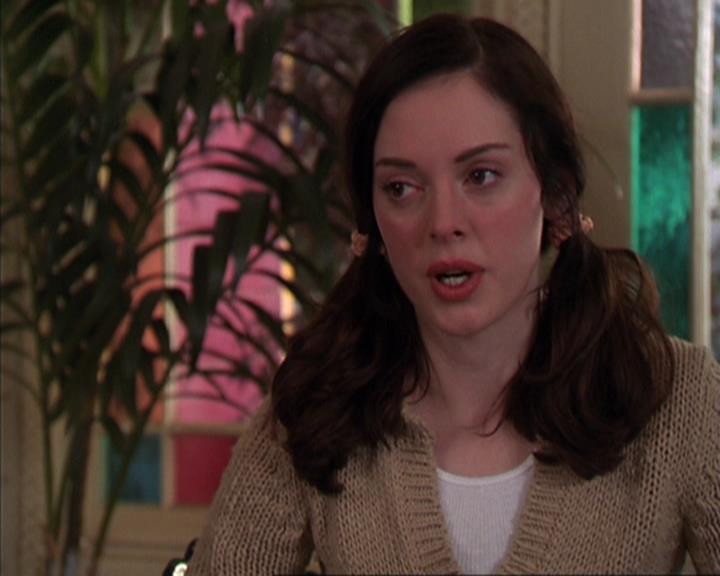 Charmed-Online-dot-419BiteMe2241.jpg