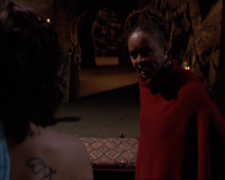 Charmed-Online-dot-419WereOfToSeeTheWizard1983.jpg