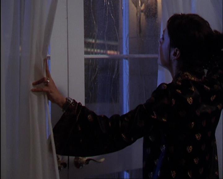 Charmed-Online-dot-420LongLiveTheQueen0017.jpg