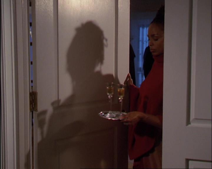 Charmed-Online-dot-420LongLiveTheQueen0027.jpg