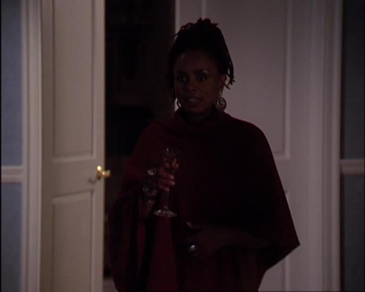 Charmed-Online-dot-420LongLiveTheQueen0036.jpg