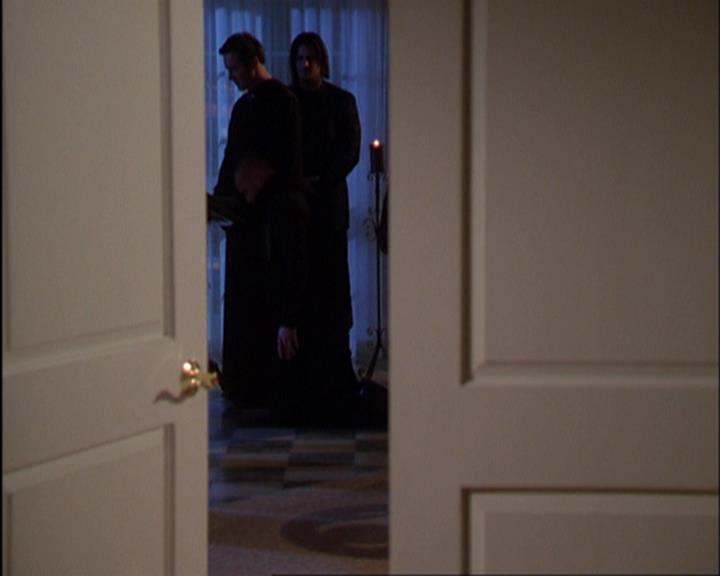 Charmed-Online-dot-420LongLiveTheQueen0052.jpg