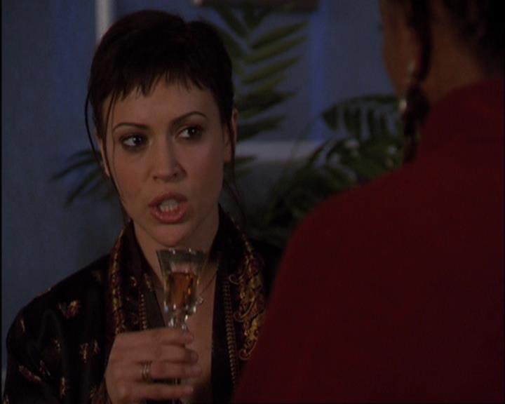 Charmed-Online-dot-420LongLiveTheQueen0053.jpg