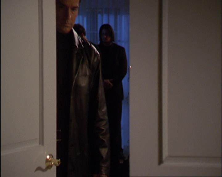 Charmed-Online-dot-420LongLiveTheQueen0091.jpg